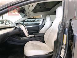 تسلا موديل 3